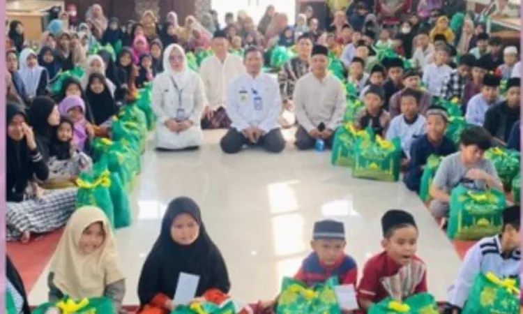 Kegiatan Santunan Yatim Piatu di lingkup Kecamatan Sepatan Timur.