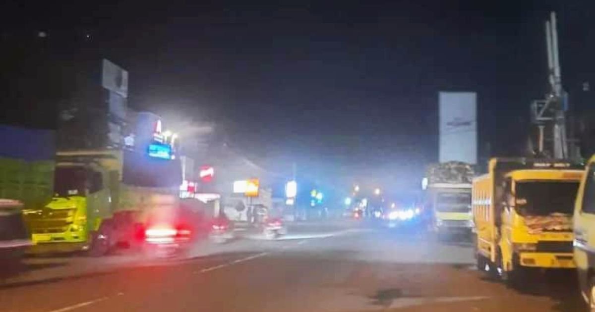 Warga Soroti Aktivitas Angkutan Kayu Gelondongan di Pandeglang