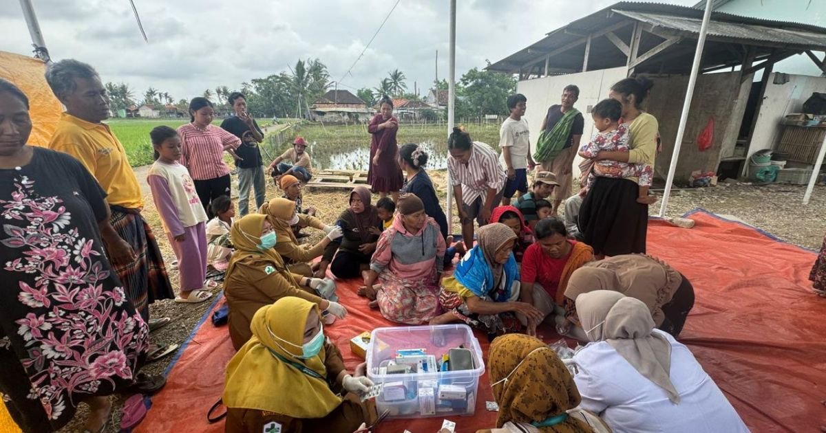 Cegah Penyakit Pasca Banjir, Puskesmas Kemiri Buka Posko Kesehatan