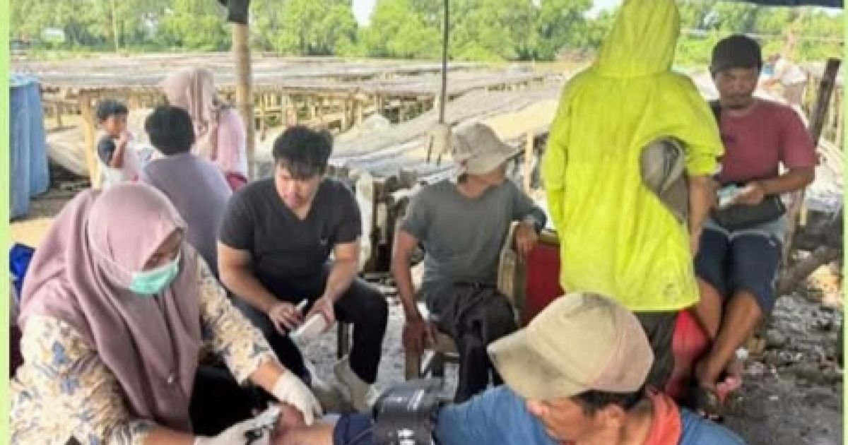 Jaga Kesehatan Pekerja Ikan Asin, Puskesmas Kemiri Gelar Pos UKK di Lontar